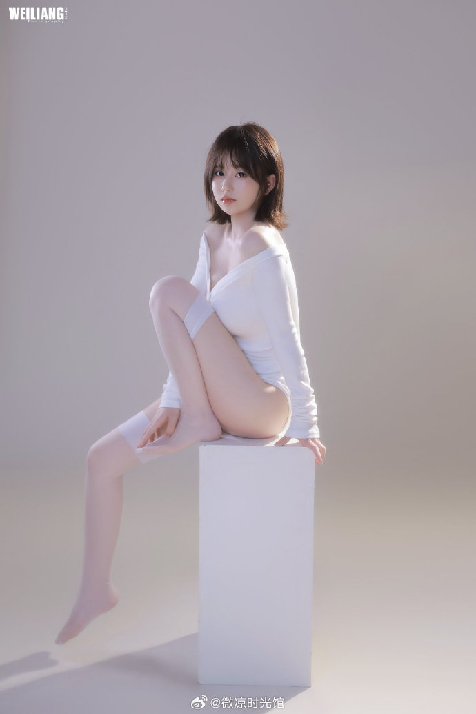 假面女郎 封面