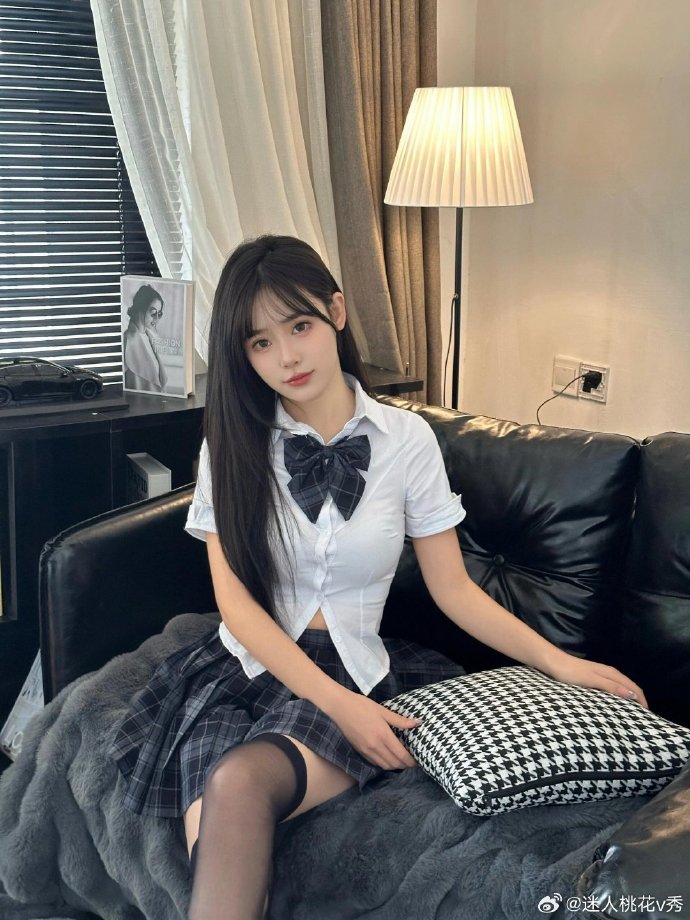 风骚律师 封面